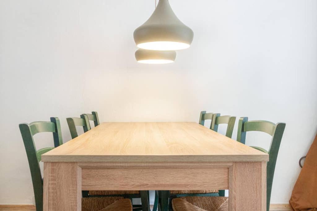 Apartment Spacious Flat In A Central, But Calm Area Of Cph